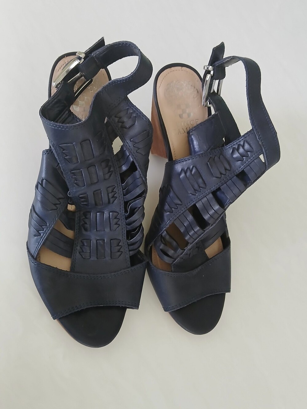 Vince Camuto VC‑EVELIN Navy Leather Sandals – Size 8